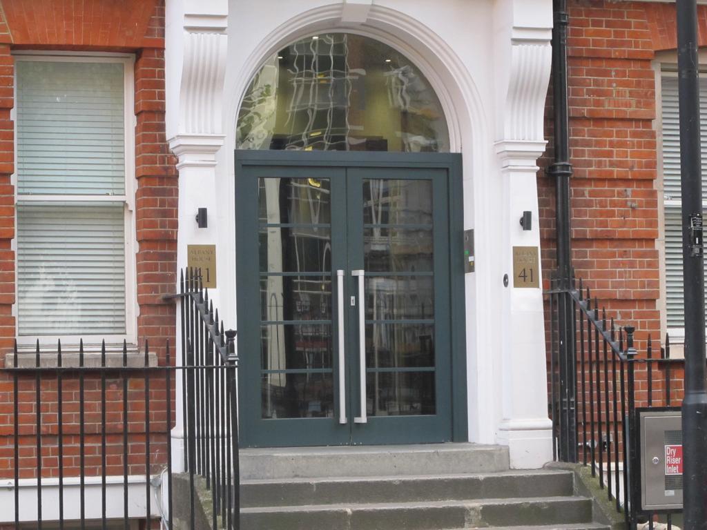 לונדון Bloomsbury Apartments מראה חיצוני תמונה